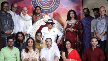 Adi Shankaracharya: Shilpa Shirodkar, Manoj Joshi, Bhupendra Modi & Manish W Pay Tribute To The Jagadguru