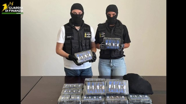 Nel furgone aveva 24kg di cocaina, a Catania arrestato un corriere