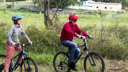 Queensland couple spend three years constructing 100km bike trail