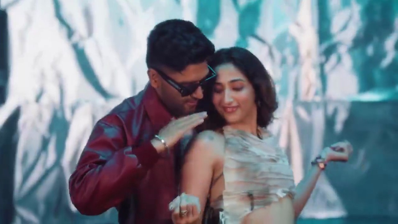 Guru Randhawa - SIRRA ( Official Video ) - Guru Randhawa (720p, h264)