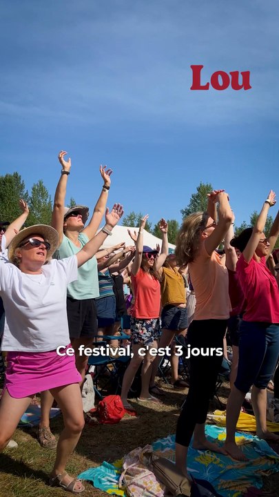 Suite à un burn out maternel, Hélène Bonhomme s’est fixé comme objectif de prendre soin des mamans. Elle a donc créé un festival qui leur soit 100% dédié.Au programme : baignades, conférences, amitiés naissantes et surtout : re-la-xa-tion ! 😎