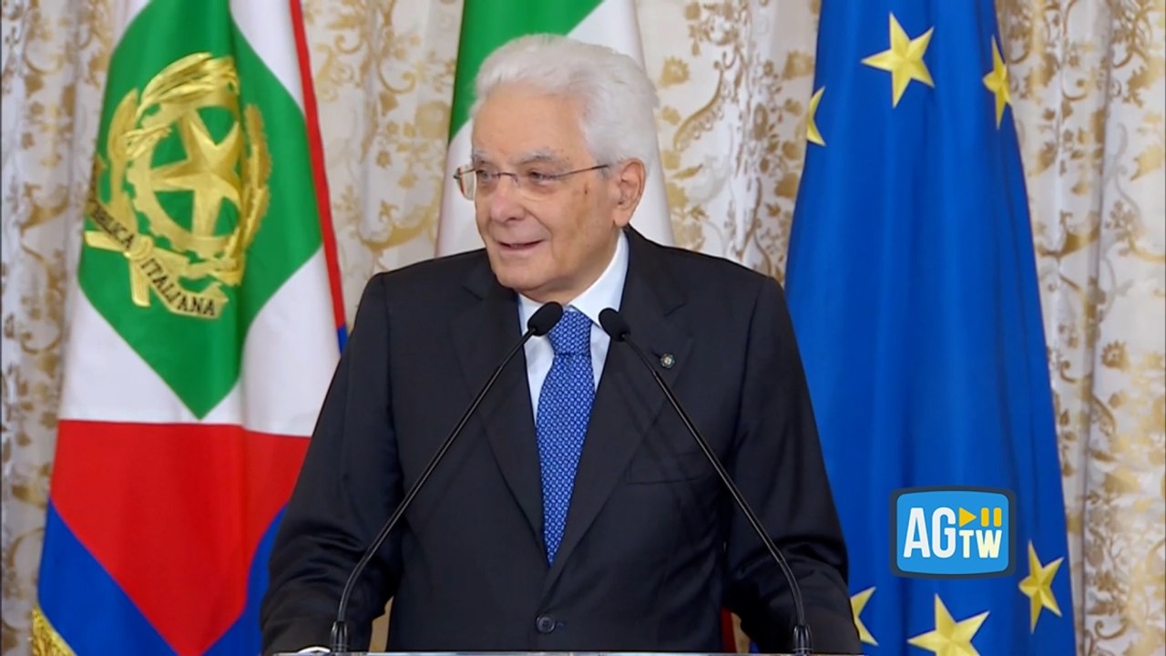 Mattarella alla Nazionale di calcio femminile: «Avete mandato un messaggio di uguaglianza al Paese»