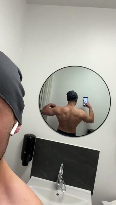 #backworkout #gymlife #gymlover #legday #bodybuilding #chestworkout #fitness #fitnessmotivation #gym