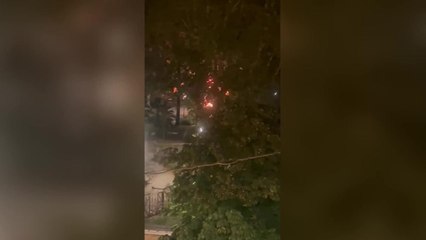 Rogo all'Esquilino, a fuoco il chiosco bar nei giardini Calipari: c'è l'ipotesi dolo