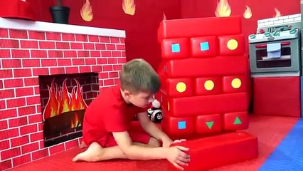 Diana and hot vs cold challenge with Roma