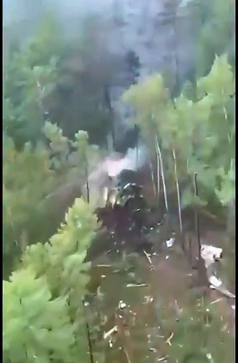 Avião com mais de 40 passageiros cai na Rússia