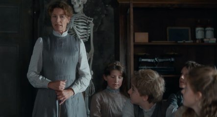 ¡Descubre el emocionante tráiler de La Primera Escuela! 🎬