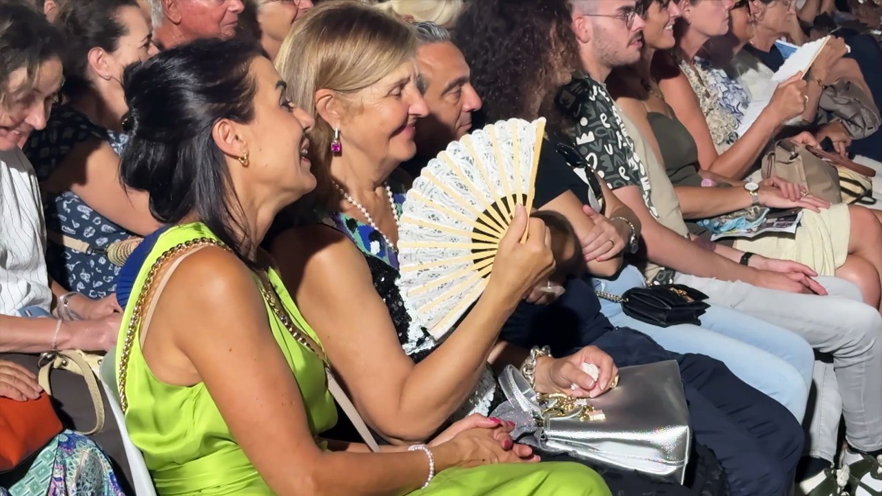 Olbia, Gene Gnocchi conquista piazza dello Scolastico