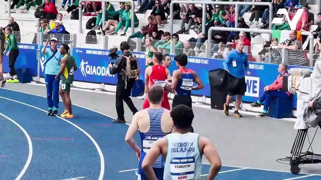 Azeem Fahmi harap berada di lorong luar di separuh akhir 200m