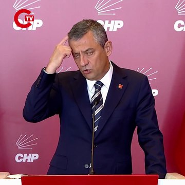 İtibardan tasarruf etmeyenler, uçak filolarından tasarruf etmeyenler Türkiye’nin orman yangınları ile etkin mücadele edeceği ekipmanlardan, uçaklardan tasarruf ediyorlar.