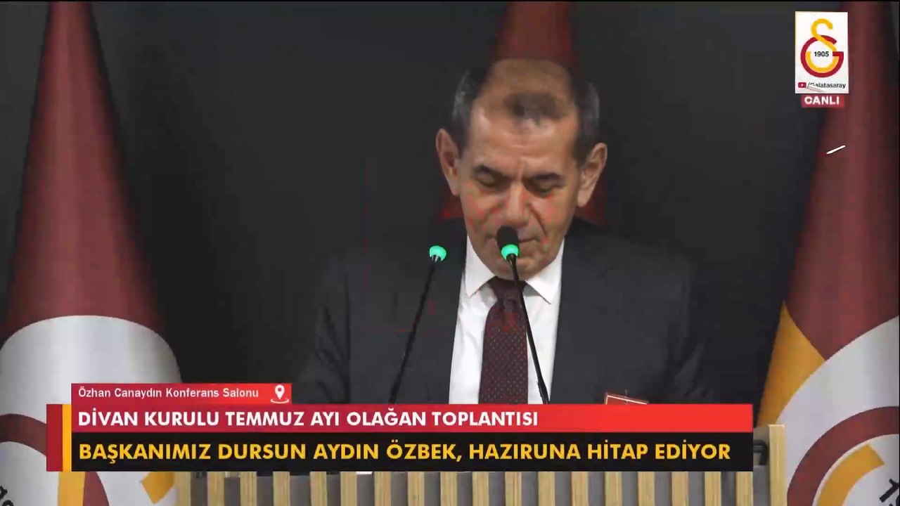 Dursun Özbek: Victor Osimhen, Galatasaray'ı çok sevdi