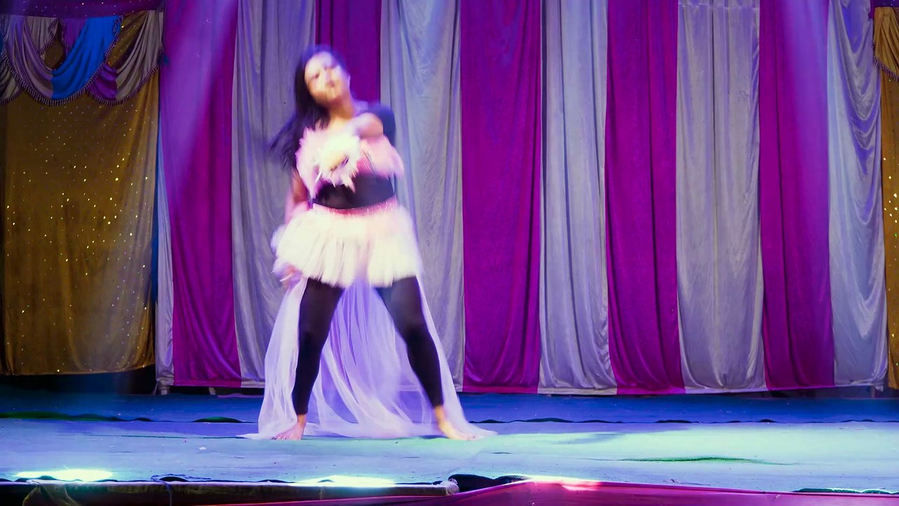 Ami Dana Kata Pori | Miss Neha | Dance Video