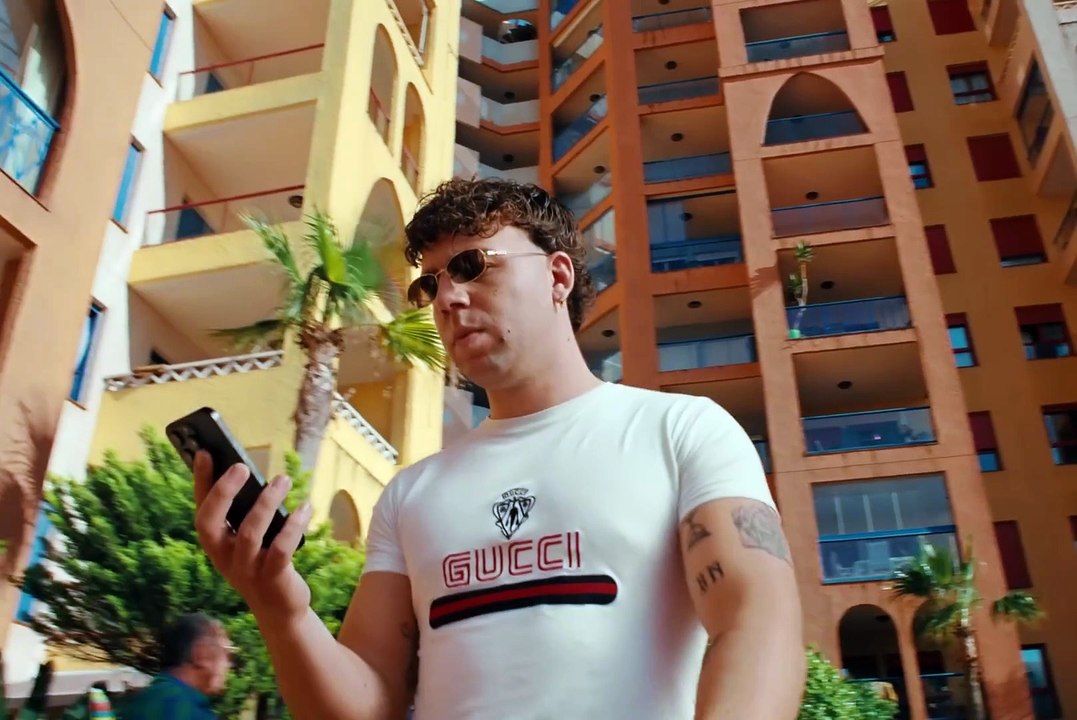 TUCHAT - Quevedo (Official Video) - Quevedo (1080p, h264)