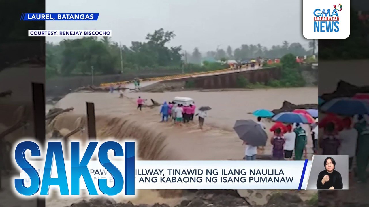 Umapaw na spillway, tinawid ng ilang naulila habang buhat ang kabaong ng isang pumanaw | Saksi