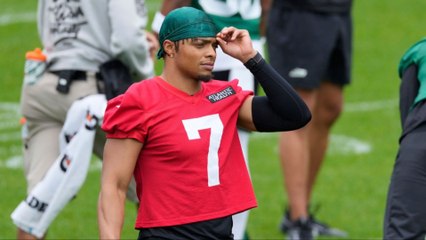 Latest NFL News: Justin Fields Injury and ESPN Updates