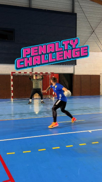 Penalty challenge ! 🤾🏻‍♂️💥 #handball #hand #HandballPlayer #Challenge #Shoot #Goal #Sports