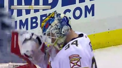 Penguins 16-17 Season - Crosby shows off precision with a snipe that beats Reimer