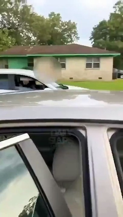 Suspect makes a clean escape jumping out of vehicle during high speed chase