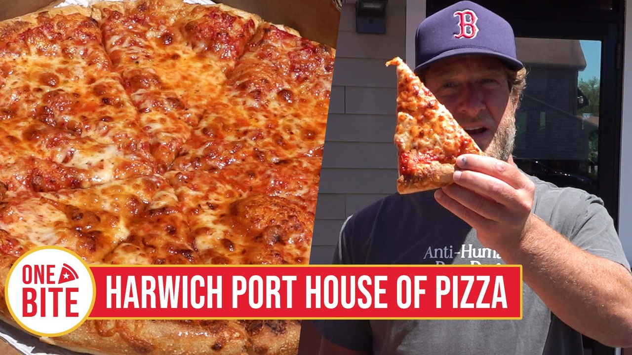 Barstool Pizza Review - Harwich Port House of Pizza (Harwich Port, MA)
