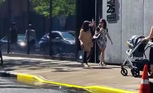 Anne Hathaway en la filmación de El Diablo viste a la Moda 2