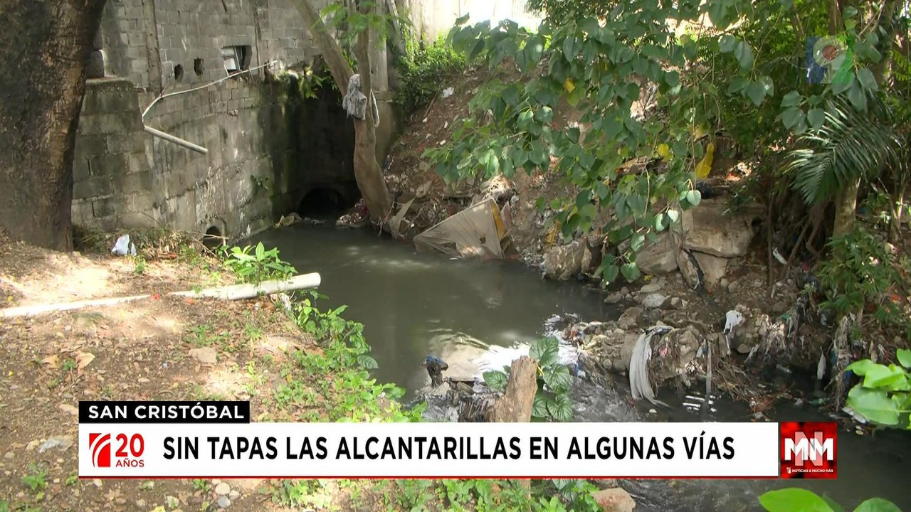 Sin tapas las alcantarillas de algunas vías en San Cristóbal | Noticias & Mucho MAS