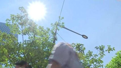 [날씨] 최강 폭염에 아이스크림도 '뚝뚝'...주말까지 폭염 절정 / YTN