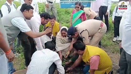 हरित प्रदेश... विधायक ने रोपा पौधा, पुलिस अधीक्षक ने सींचा, कहा -इसे पेड़ बनते देखना सुखद होगा