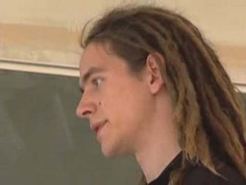 Malraux [bic-assuralecrit]