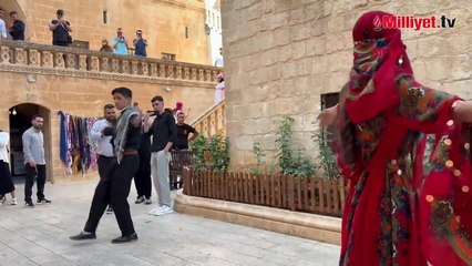 'Uzak Şehir’ sevgisi, Midyat’ın sıcağını yendi!