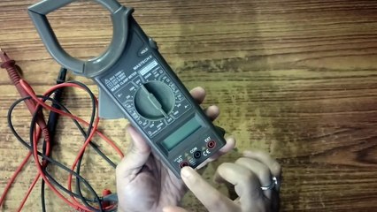 Clamp meter kaise use kare | digital clamp metre kaise chalayen | Tech Jugaad 4U |