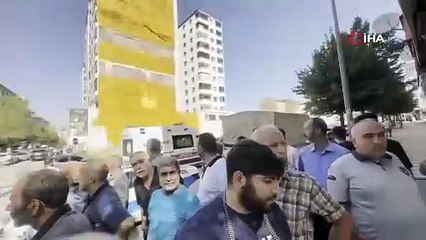 ''İntihar edeceğim'' dedi, etrafa kurşun yağdırdı: Bir polis yaralandı!