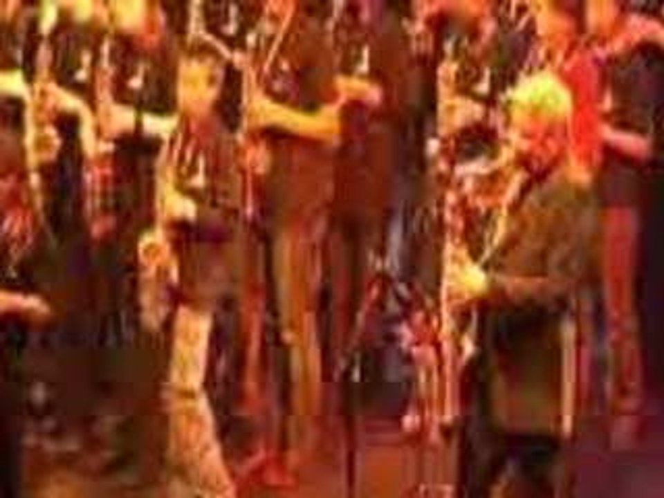 Dimanche en fanfare, Andy Sheppard & Saxophone massive