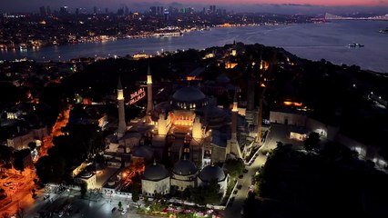 Ayasofya’nın ibadete açılışının 5. yılında sabah namazında dualar Gazze ve tüm mazlumlar için yükseldi