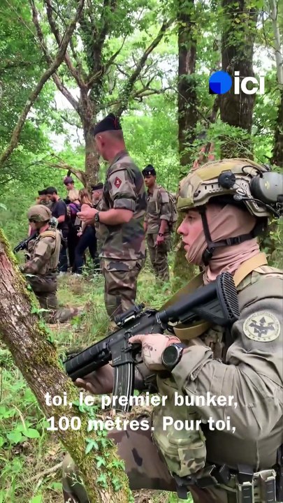 "Il faut être familiarisé avec cette arme" : des militaires s'entraînent à piloter des drones de combat dans la Vienne
