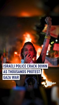 Israeli police crack down as thousands protest Gaza war