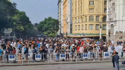 Velório de Preta Gil reúne fãs, amigos e parentes no Theatro Municipal