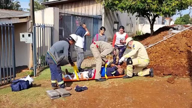 Trabalhador tem fratura na perna após ser atingido por pallet com pavers