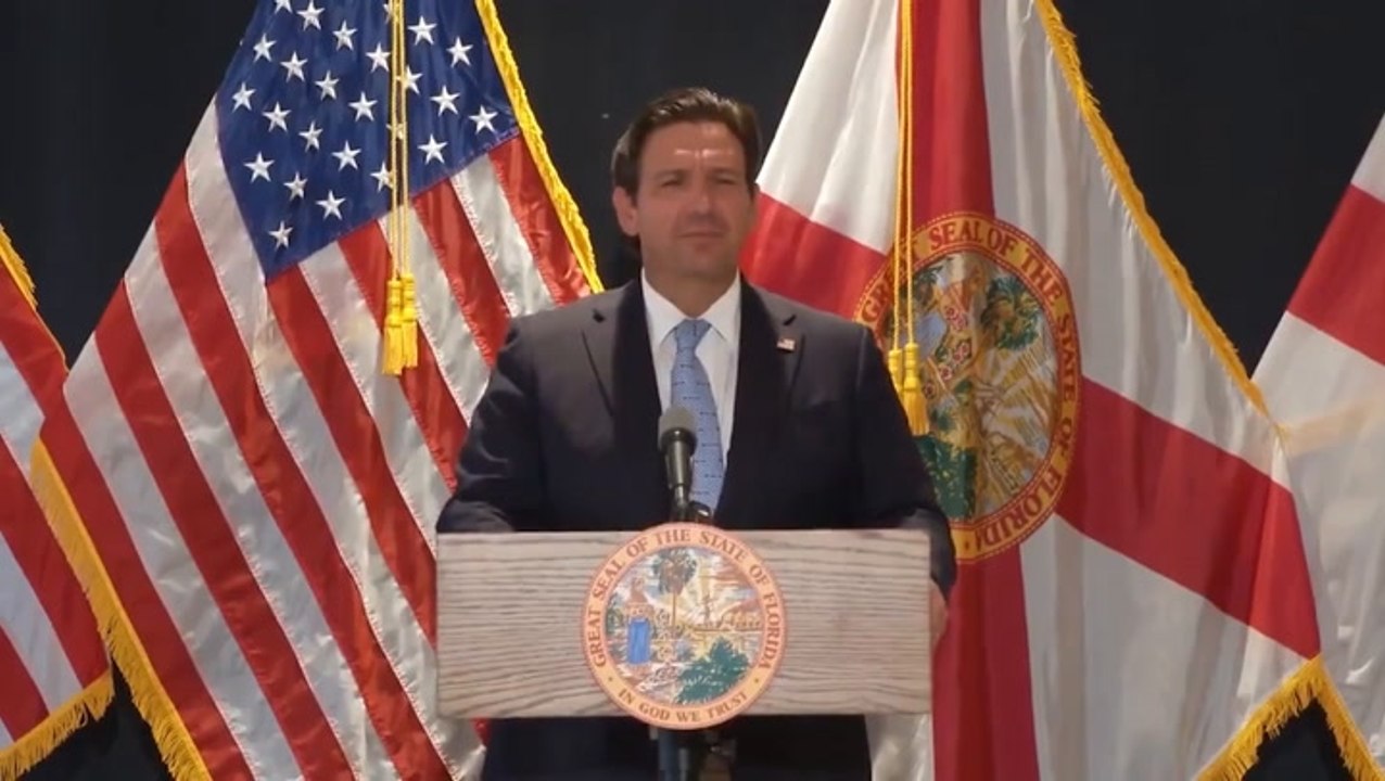 Watch: Ron DeSantis’s Hulk Hogan tribute interrupted by ‘Alligator Alcatraz’ heckler