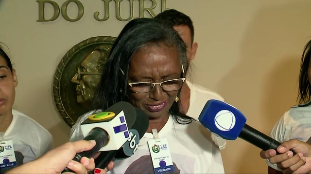 revelações chocantes no tribunal: homem confessa ter esfaqueado ex-companheira depois de meses de ameaça e violência persistente
