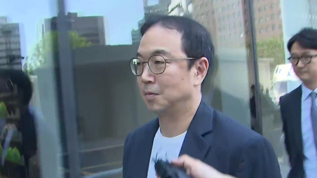 김건희 특검, '코바나 협찬 의혹' 송병준 컴투스 의장 소환 / YTN