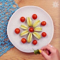 Useful vegetable cutting hacks!