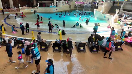 본격 피서철 시작...무더위 날리는 워터파크로 / YTN