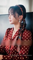 They Laughed After Stealing Her Bag—Until a Stranger Returned Her Necklace Out of Thin Air