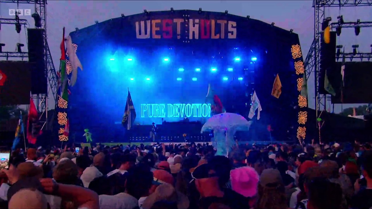 Overmono Glastonbury 2025 Full Set