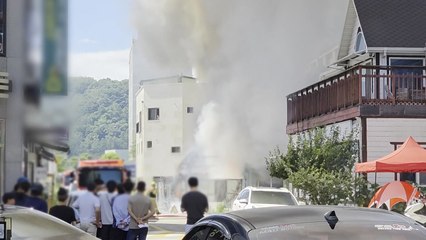 강원 횡성 어린이 놀이시설 창고에서 불...1명 대피 / YTN