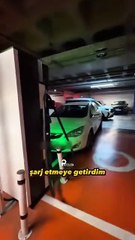 Elektrikli araç istasyonunu gasp ettiler! İçerik üreticisinden tepki: “Ne demek gerekiyor bilmiyorum”