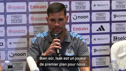 Newcastle - Guimarães pas du tout perturbé par les rumeurs de départ d’Isak