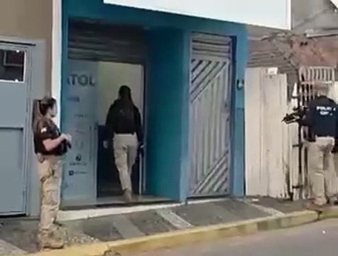 Operação Três Pontas resulta em prisões, apreensão de munições e veículo