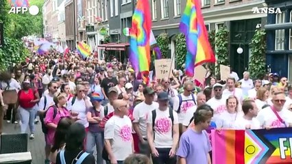 Il Pride di Amsterdam tra colori, musica e protesta