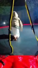 এটা আবার কেমন জাম্প করলো